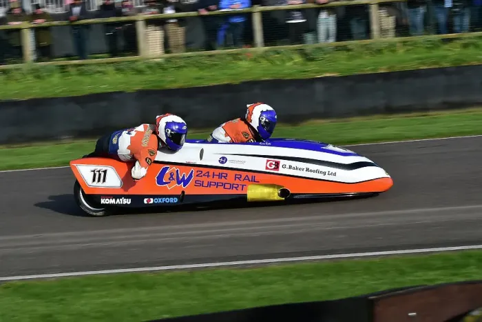 Rights Managed : CM35 3522 Kevin Cable, Charlie Richardson, LCR-Yamaha YZF-R6