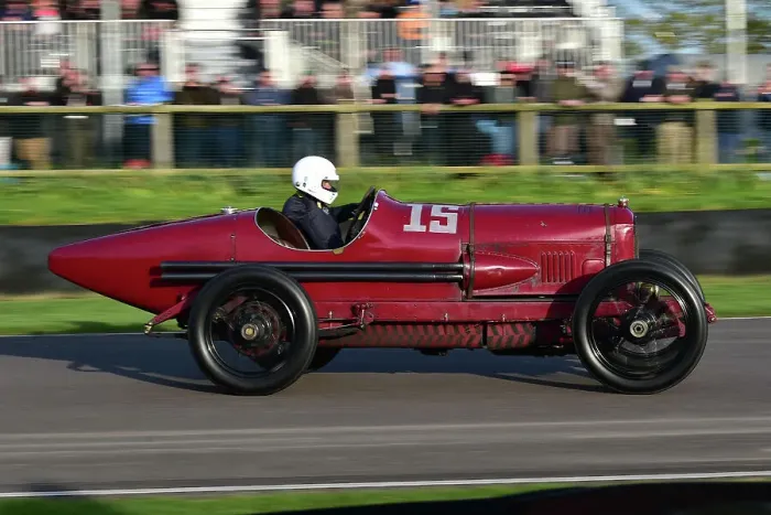 Rights Managed : CM35 3645 James Collins, Hudson Super Six Rights Managed : CM35 3645 James Collins, Hudson Super Six