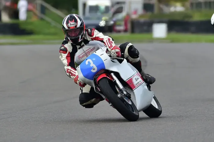 Rights Managed : CM35 4073 Nick Bedford, Harris Yamaha TZ350G Rights Managed : CM35 4073 Nick Bedford, Harris Yamaha TZ350G