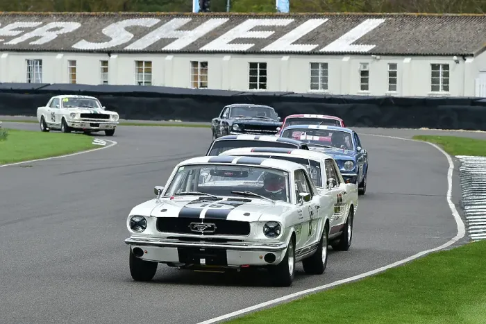 Rights Managed : CM35 4263 Alex Buncombe, Richard Taffinder, Ford Mustang Rights Managed : CM35 4263 Alex Buncombe, Richard Taffinder, Ford Mustang