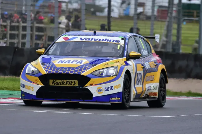 Framed Print : CM35 4862 Ashley Sutton, Ford Focus ST, NAPA Racing UK Framed Print : CM35 4862 Ashley Sutton, Ford Focus ST, NAPA Racing UK