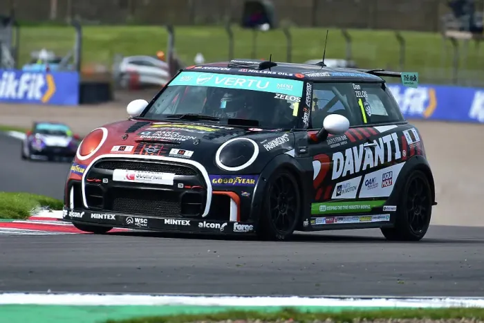 Framed Print : CM35 4900 Dan Zelos, Mini JCW, EXCELR8 Motorsport