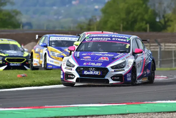 Framed Print : CM35 5191 Tom Chilton, Hyundai i30N, Team Bristol Street Motors Framed Print : CM35 5191 Tom Chilton, Hyundai i30N, Team Bristol Street Motors