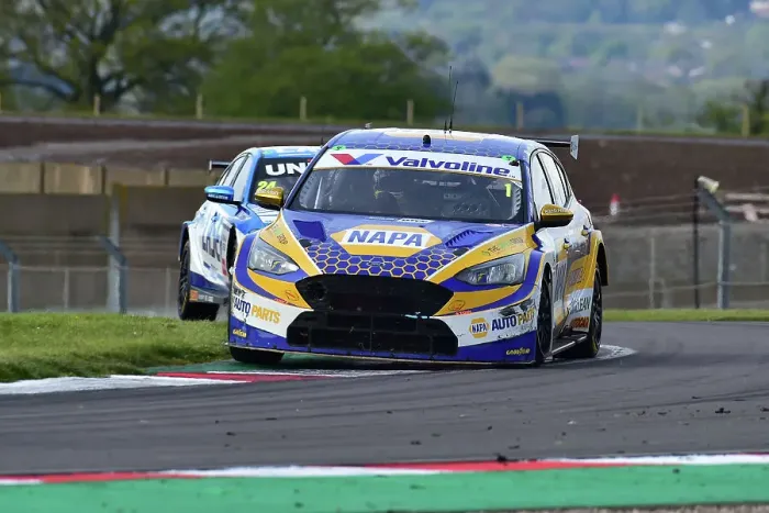 Framed Print : CM35 5258 Ashley Sutton, Ford Focus ST, NAPA Racing UK Framed Print : CM35 5258 Ashley Sutton, Ford Focus ST, NAPA Racing UK