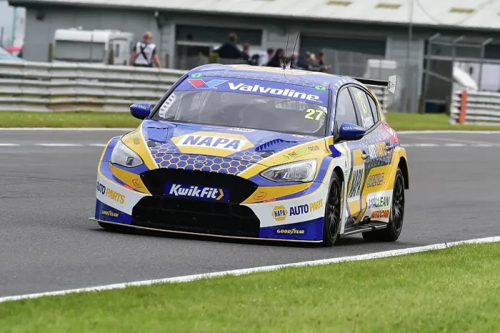 Framed Print : CM35 5933 Dan Cammish, Ford Focus ST, NAPA Racing UK Framed Print : CM35 5933 Dan Cammish, Ford Focus ST, NAPA Racing UK