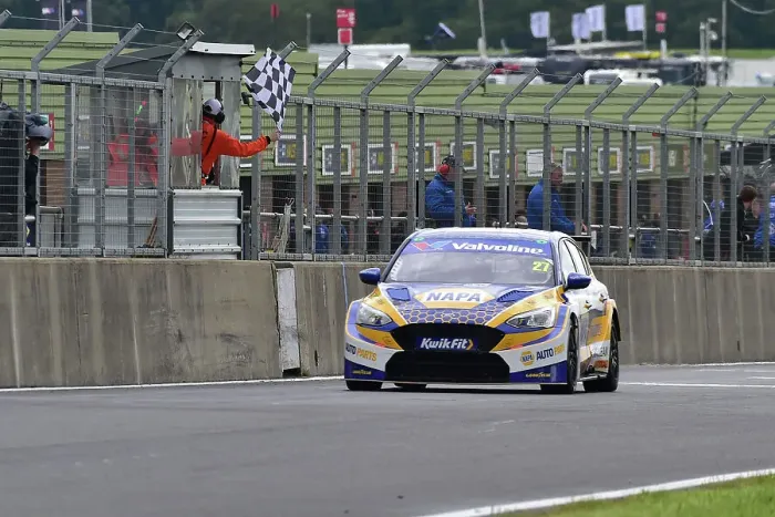 Framed Print : CM35 6097 Dan Cammish, Ford Focus ST, NAPA Racing UK Framed Print : CM35 6097 Dan Cammish, Ford Focus ST, NAPA Racing UK