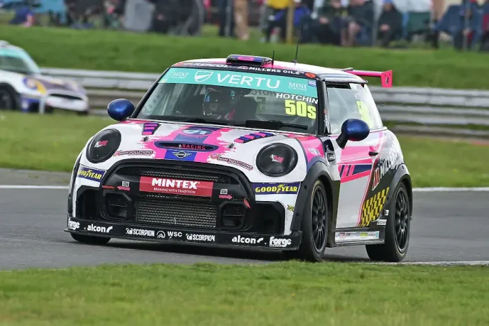 Framed Print : CM35 6238 Dylan Hotchin, MINI JCW Sport, Jamsport Racing UK