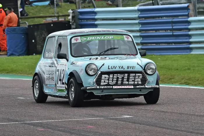 Framed Print : CM35 7471 Ben Butler, Mini7S Framed Print : CM35 7471 Ben Butler, Mini7S
