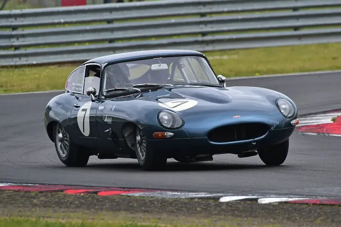 Framed Print : CM35 9627 Nigel Greensall, Matt Walton, Jaguar E-Type Framed Print : CM35 9627 Nigel Greensall, Matt Walton, Jaguar E-Type