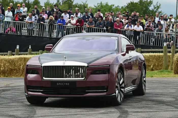 Rights Managed : CM36 0336 Rolls-Royce Spectre Rights Managed : CM36 0336 Rolls-Royce Spectre