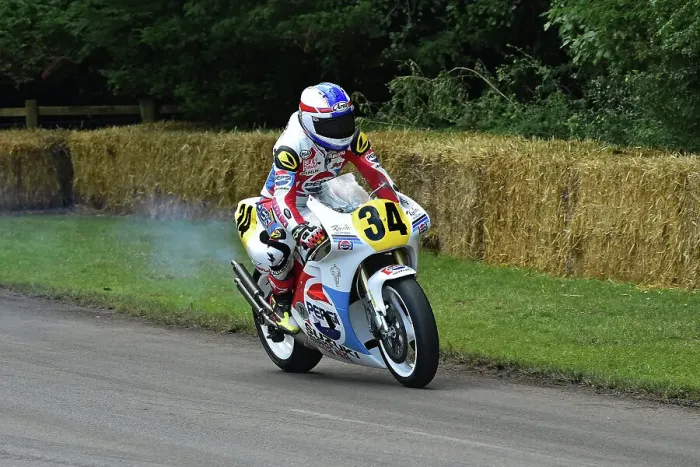 Rights Managed : CM36 0592 Suzuki RGV500 XR78 Rights Managed : CM36 0592 Suzuki RGV500 XR78
