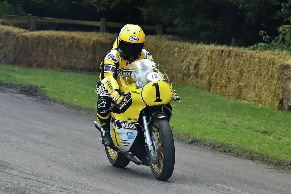 Kyosho 1／12 YAMAHA YZR500 KENNY ROBERTS WGP 1980 デカールのみ