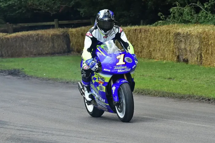 Rights Managed : CM36 0596 Kenny Roberts Jnr, Suzuki RGV500 XR80 Rights Managed : CM36 0596 Kenny Roberts Jnr, Suzuki RGV500 XR80