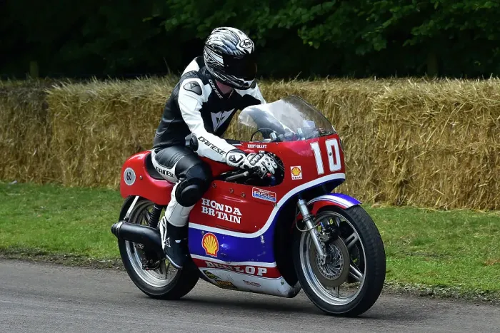Rights Managed : CM36 0609 Chris Wilson, Honda RS1000 Rights Managed : CM36 0609 Chris Wilson, Honda RS1000