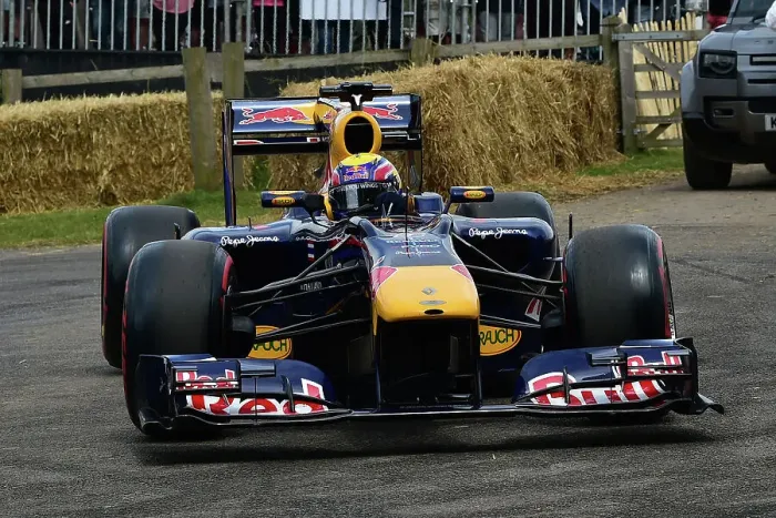 Rights Managed : CM36 0660 Mark Webber, Red Bull-Renault RB6 Rights Managed : CM36 0660 Mark Webber, Red Bull-Renault RB6
