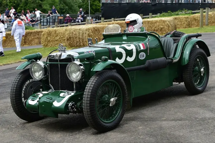 Rights Managed : CM36 0696 Graeme Cocks, MG Magnette K3