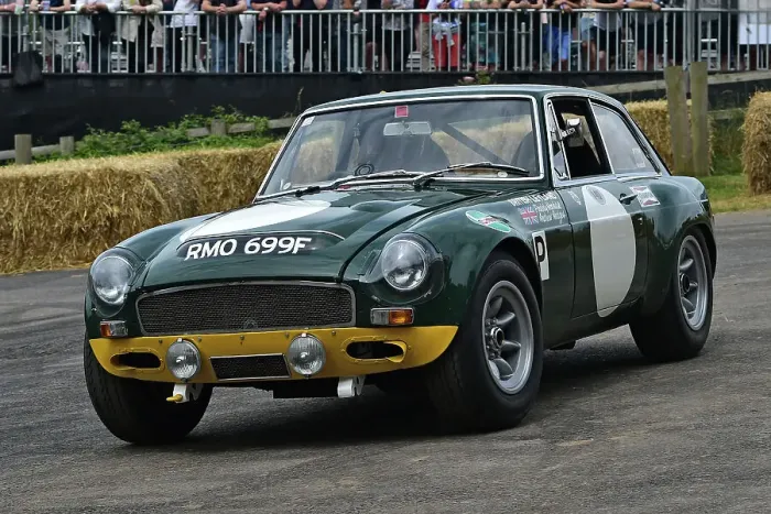 Rights Managed : CM36 0699 Paul Mount, MG C GT Sebring Rights Managed : CM36 0699 Paul Mount, MG C GT Sebring