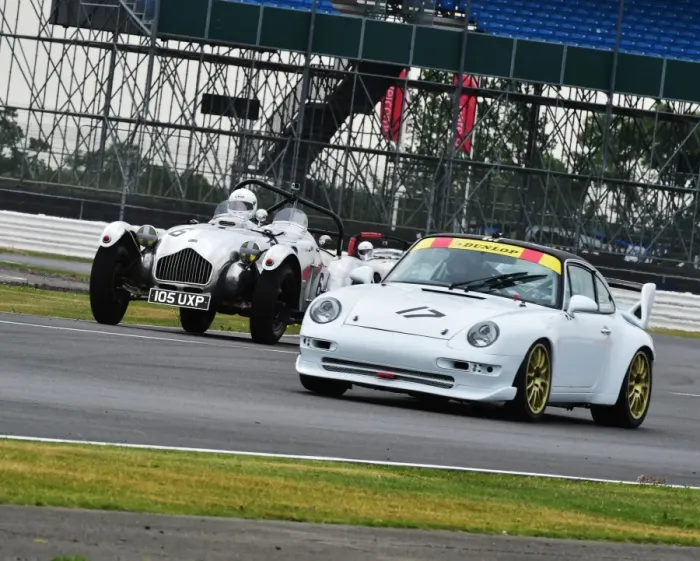 Framed Print : CM4 1767 Richard Bennett, Porsche 993, Ron Dowle, Allard J2, 105 UXP Framed Print : CM4 1767 Richard Bennett, Porsche 993, Ron Dowle, Allard J2, 105 UXP