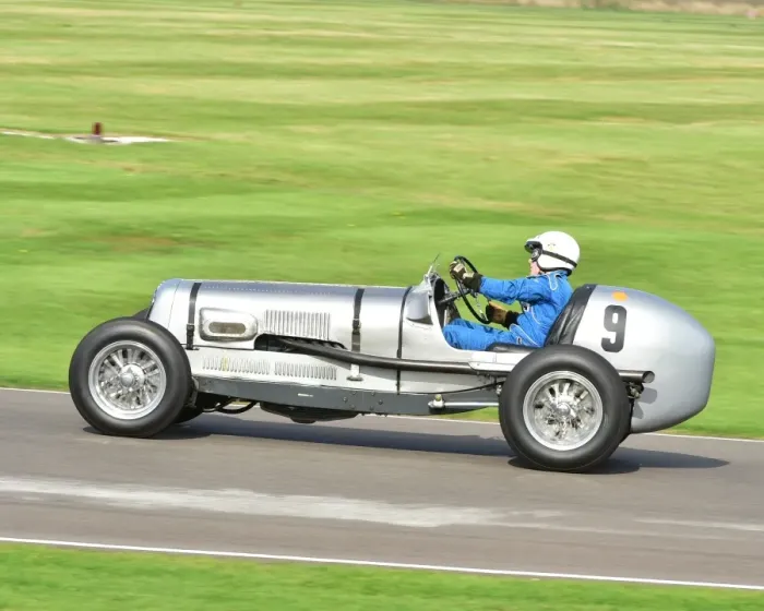 Rights Managed : CM4 9097 David Morris, ERA B-Type R11B Rights Managed : CM4 9097 David Morris, ERA B-Type R11B