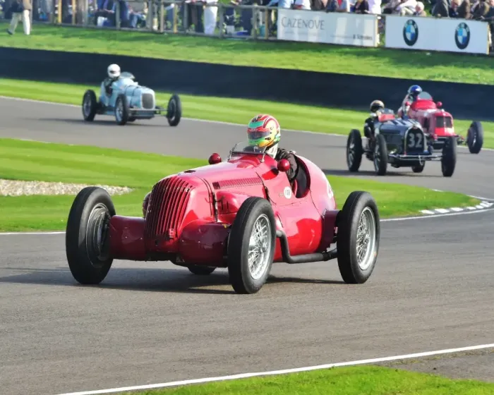 Rights Managed : CM4 9113 Andrew Wolfe, Maserati V8RI