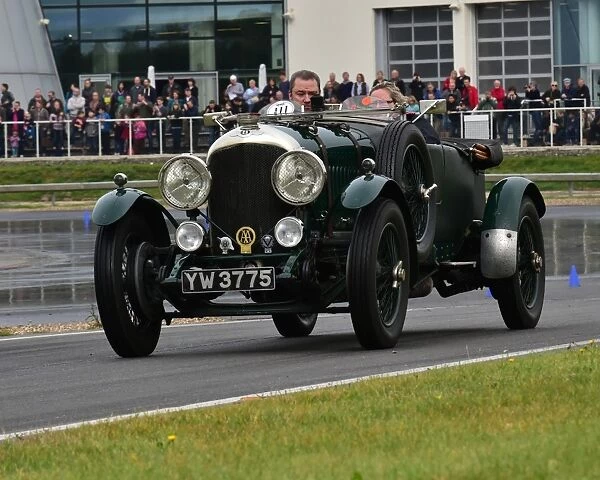 CM5 3052 Richard Wade, Bentley 4 Litre, 1928, YW 3775