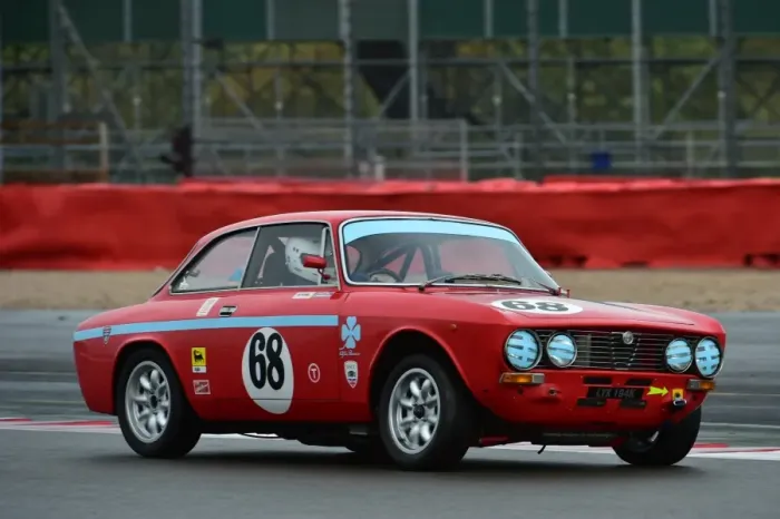 Framed Print : CM5 4123 Jon Wagstaff, Alfa Romeo GTV, LYX 194 K Framed Print : CM5 4123 Jon Wagstaff, Alfa Romeo GTV, LYX 194 K