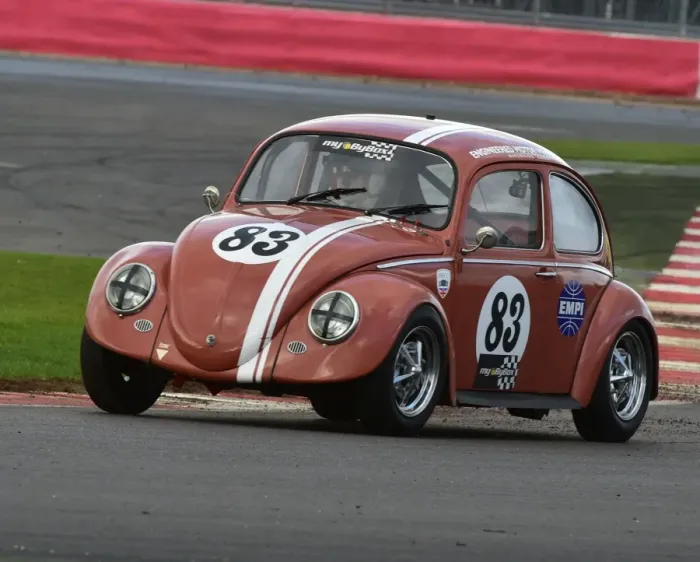 Framed Print : CM5 4598 Ian Brown, Volkswagen Beetle