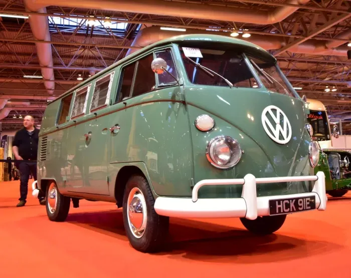 Framed Print : CM5 8464 T1 VW Microbus
