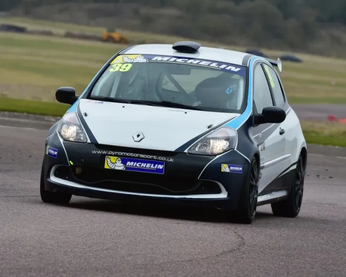 Framed Print : CM5 9515 Renault UK Clio Cup Framed Print : CM5 9515 Renault UK Clio Cup