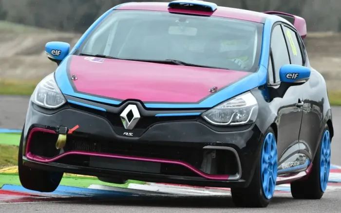 Framed Print : CM5 9589 Renault UK Clio Cup Framed Print : CM5 9589 Renault UK Clio Cup
