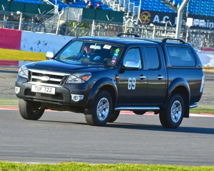Framed Print : CM6 0822 Julien Slade, Ford Ranger Double Cab Framed Print : CM6 0822 Julien Slade, Ford Ranger Double Cab