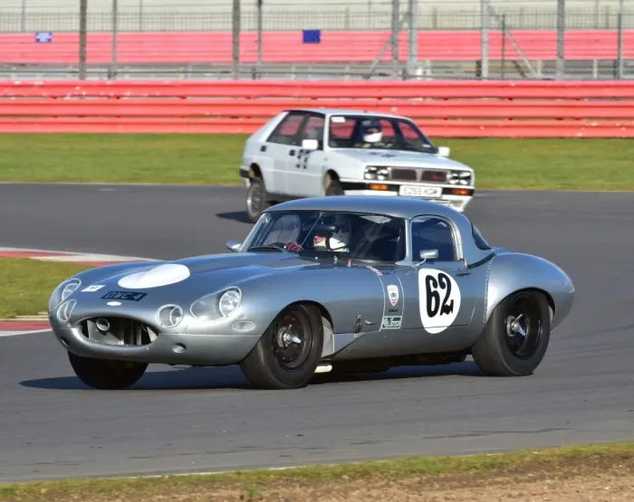 Framed Print : CM6 1010 Patrick Blakeney-Edwards, Jaguar E-Type Framed Print : CM6 1010 Patrick Blakeney-Edwards, Jaguar E-Type