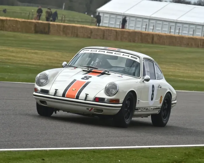 Rights Managed : CM6 4471 Simon Bowrey, Porsche 911 Rights Managed : CM6 4471 Simon Bowrey, Porsche 911