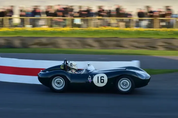 Rights Managed : CM6 5297 Steve Boutlbee Brooks, Lister-Jaguar, Flat Iron Rights Managed : CM6 5297 Steve Boutlbee Brooks, Lister-Jaguar, Flat Iron