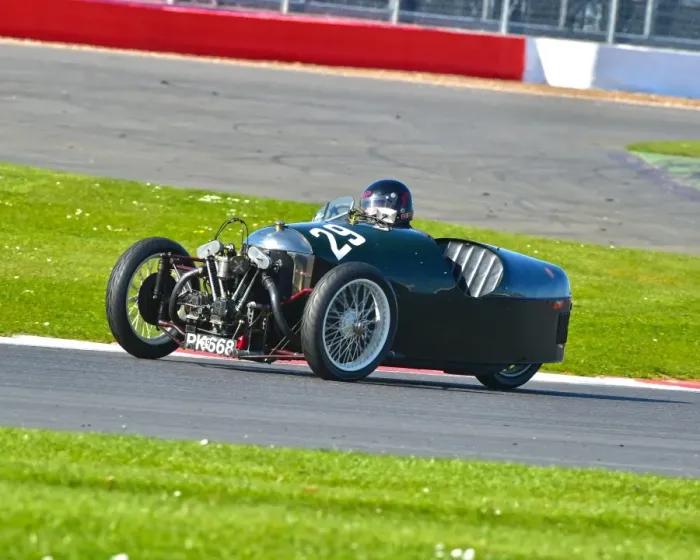 Framed Print : CM7 2061 Gary Caroline, Morgan Super Aero Framed Print : CM7 2061 Gary Caroline, Morgan Super Aero