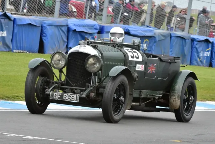 Framed Print : CM7 5546 Chris Guest, Bentley 4 Litre Le Mans Framed Print : CM7 5546 Chris Guest, Bentley 4 Litre Le Mans