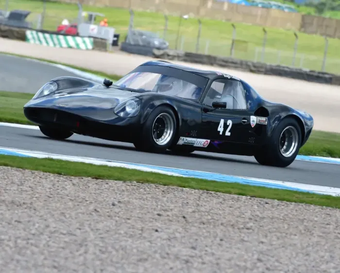 Framed Print : CM8 0572 Hugh Colman, Mark Colman, Chevron B8 Framed Print : CM8 0572 Hugh Colman, Mark Colman, Chevron B8