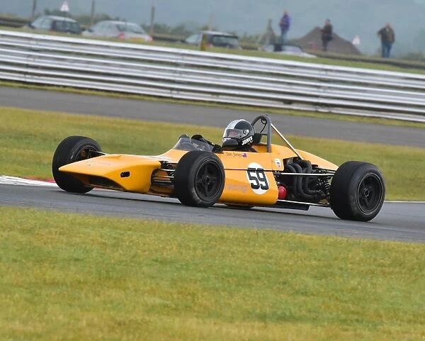CM8 4858 Ian Jones, Lotus 59