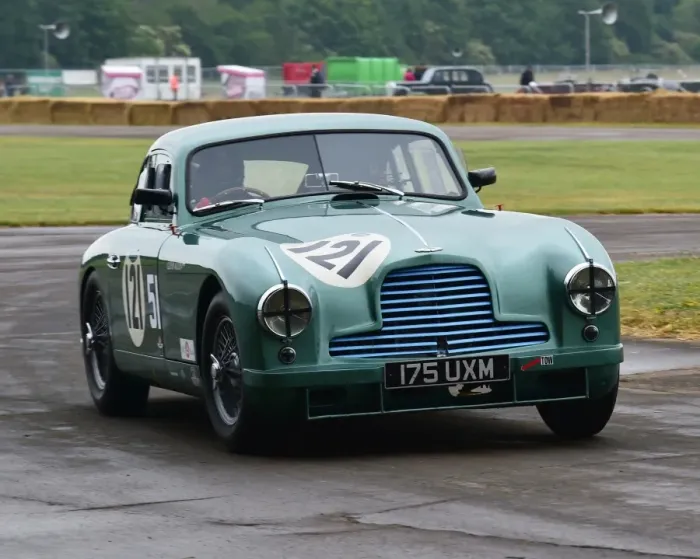 Framed Print : CM8 6137 Glynn Allen, Aston Martin DB2 Framed Print : CM8 6137 Glynn Allen, Aston Martin DB2