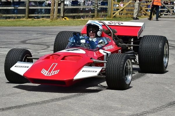 CM8 6854 John Surtees, Surtees-Cosworth TS7