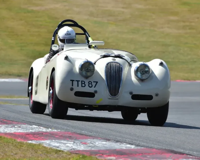 Framed Print : CM9 1168 Chris Scholey, Nick Finburgh, Jaguar XK 120 Framed Print : CM9 1168 Chris Scholey, Nick Finburgh, Jaguar XK 120