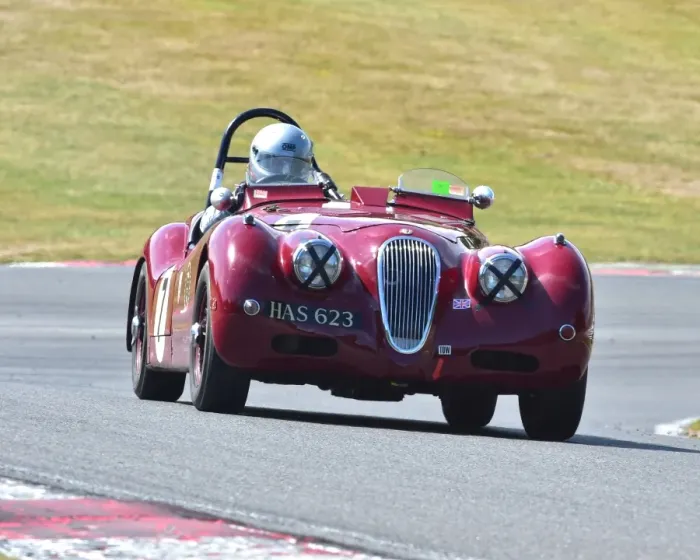 Framed Print : CM9 1174 Mark Donnor, Jaguar XK 120