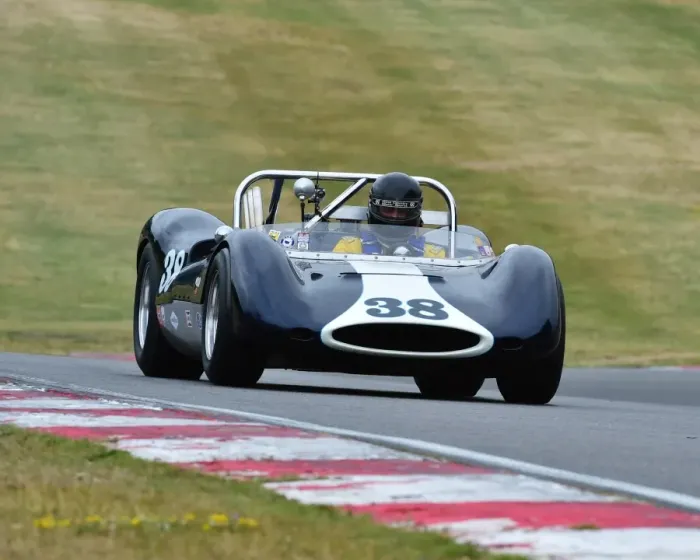 Framed Print : CM9 2131 Adam Simmonds, Huffaker Genie Mk10 Framed Print : CM9 2131 Adam Simmonds, Huffaker Genie Mk10