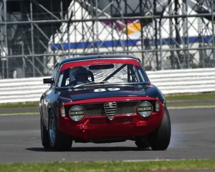 Framed Print : CM9 3984 Andrew Banks, Max Banks, Alfa Romeo Giulia Sprint GTA Framed Print : CM9 3984 Andrew Banks, Max Banks, Alfa Romeo Giulia Sprint GTA