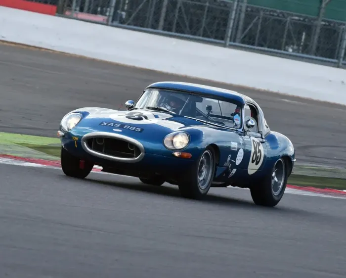 Framed Print : CM9 4660 Matt Nicholl-Jones, Jaguar E-Type Framed Print : CM9 4660 Matt Nicholl-Jones, Jaguar E-Type