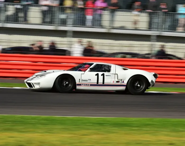 Framed Print : CM9 4800 David Cuff, Steve Soper, Ford GT40 Framed Print : CM9 4800 David Cuff, Steve Soper, Ford GT40