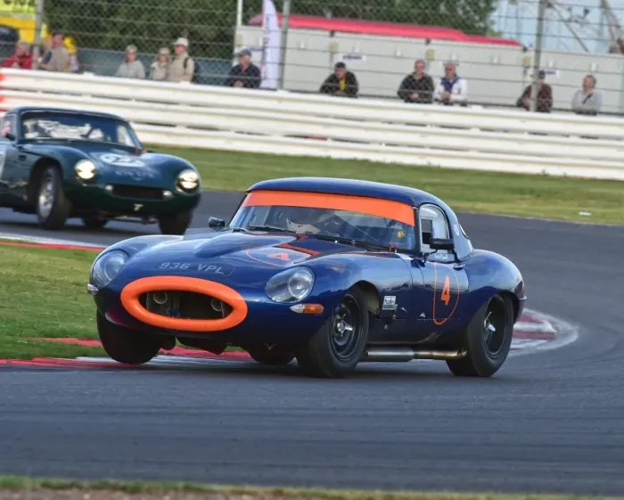 Framed Print : CM9 5175 Martin O Connell, Jaguar E-Type Framed Print : CM9 5175 Martin O Connell, Jaguar E-Type