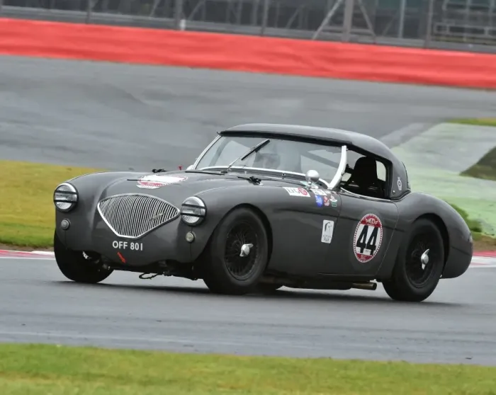 Framed Print : CM9 5589 Mike Thorne, John Todd, Austin Healey 100M Framed Print : CM9 5589 Mike Thorne, John Todd, Austin Healey 100M