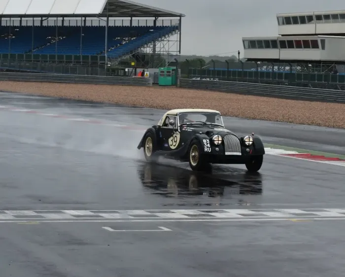 Framed Print : CM9 5763 John Emberson, Bill Wykeham, Morgan 4 Supersports Framed Print : CM9 5763 John Emberson, Bill Wykeham, Morgan 4 Supersports