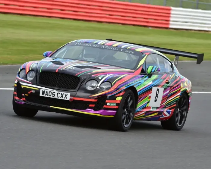 Framed Print : CM9 6113 Simon Worthington, Bentley GT Framed Print : CM9 6113 Simon Worthington, Bentley GT